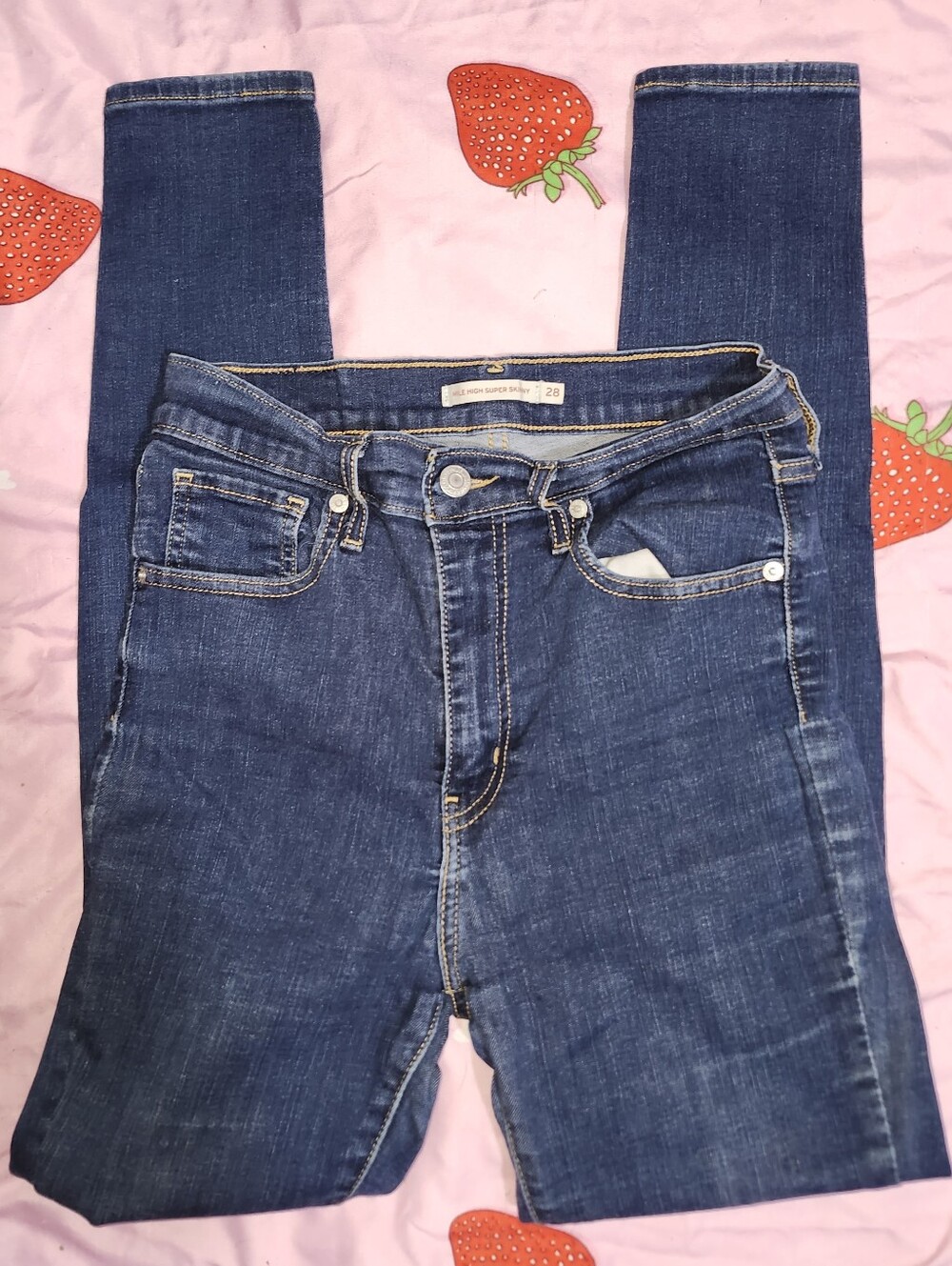 Women's Size 28 Levi's Mile High Super Skinny High-Rise Blue Jeans